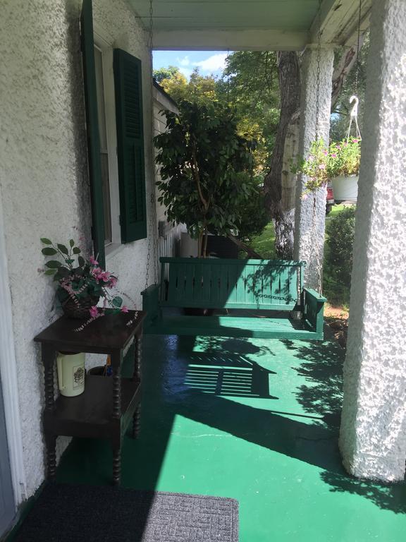 Across The Inn Entire Colonial House With Lovely Porch & Extremely Fast Wi-Fi Washington Exteriör bild